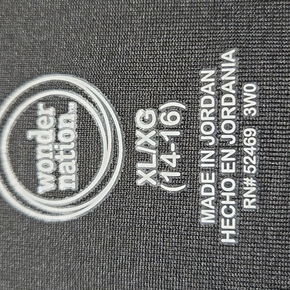 Wonder Nation Kid'sl Long Sleeve Rashguard - Picture 2 of 3